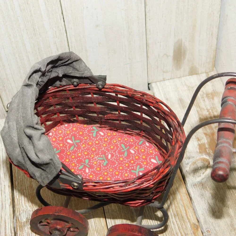 Doll Buggy Wicker, Vintage Doll Buggy,